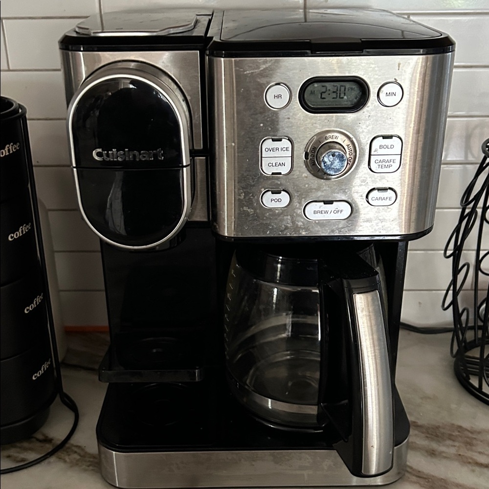 coffee maker - Picture 2 of 3